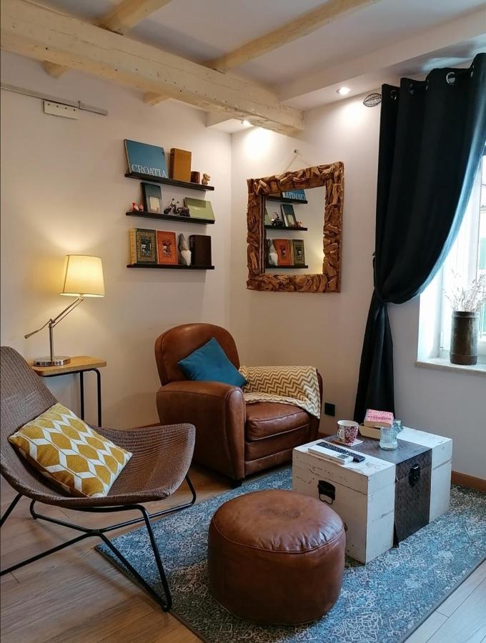 Apartman Kika Porec Bagian luar foto